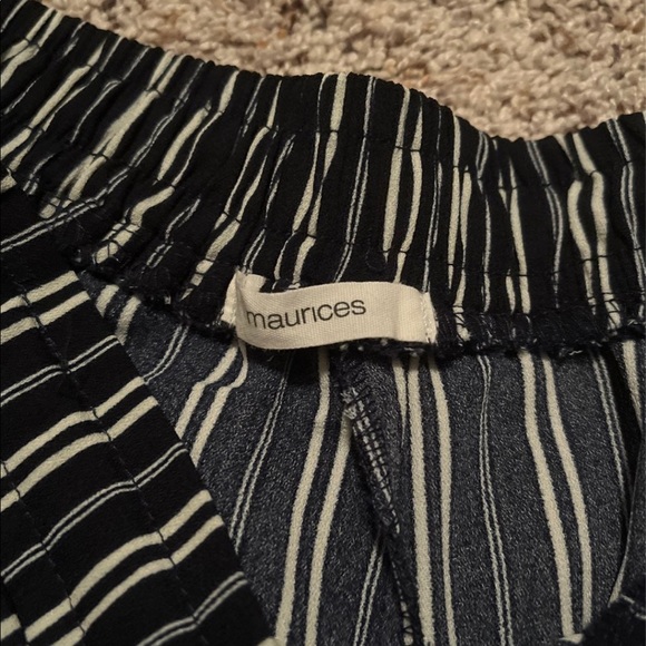 Flowy Navy Striped Pants - Picture 3 of 4